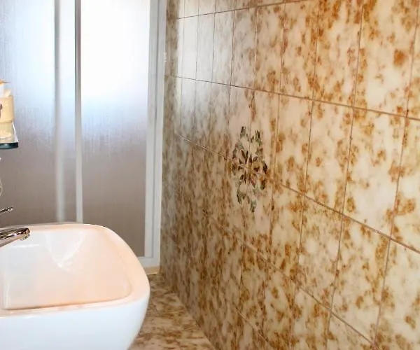 아파트 La Torre Di Caprera *